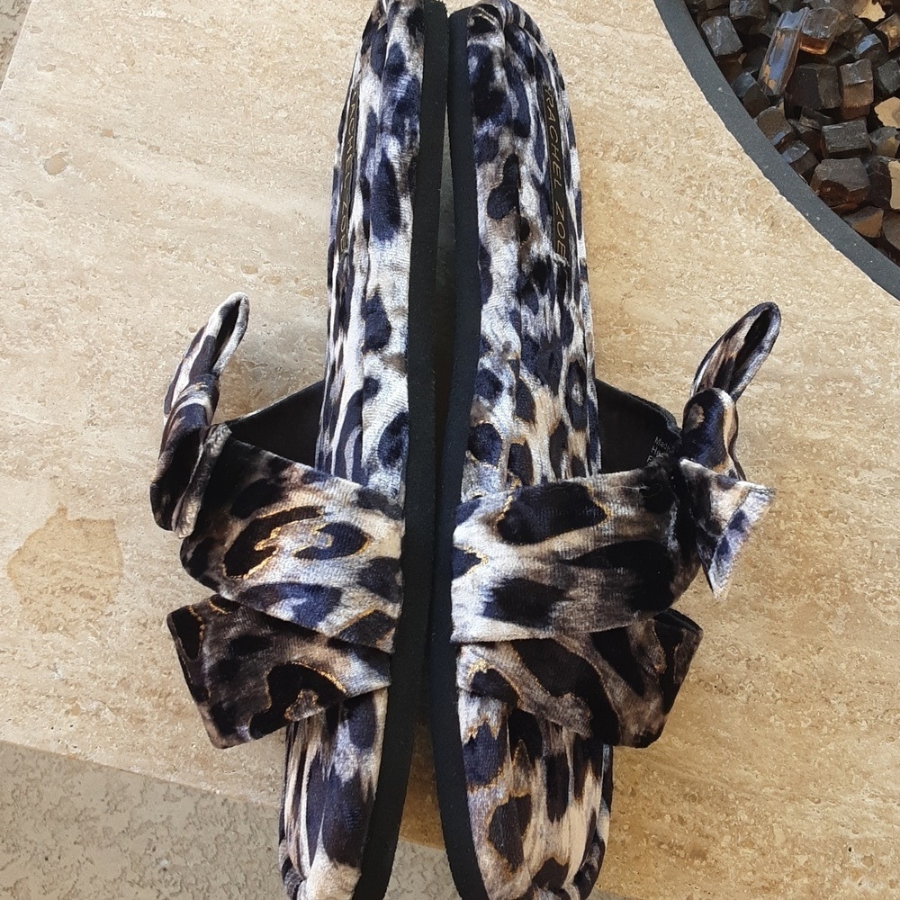 Rachel Zoe animal print velvet slippers size 9 - Picture 6 of 9